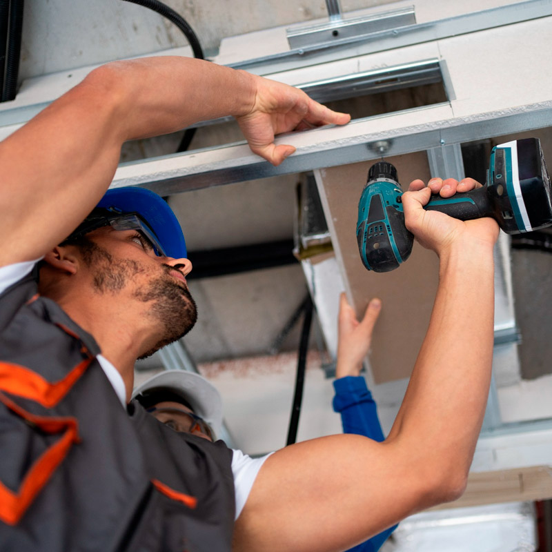 Oficis metall en construcció: Instal·lacions, reparacions, muntatges, carpinteria metàl·lica… (20h)