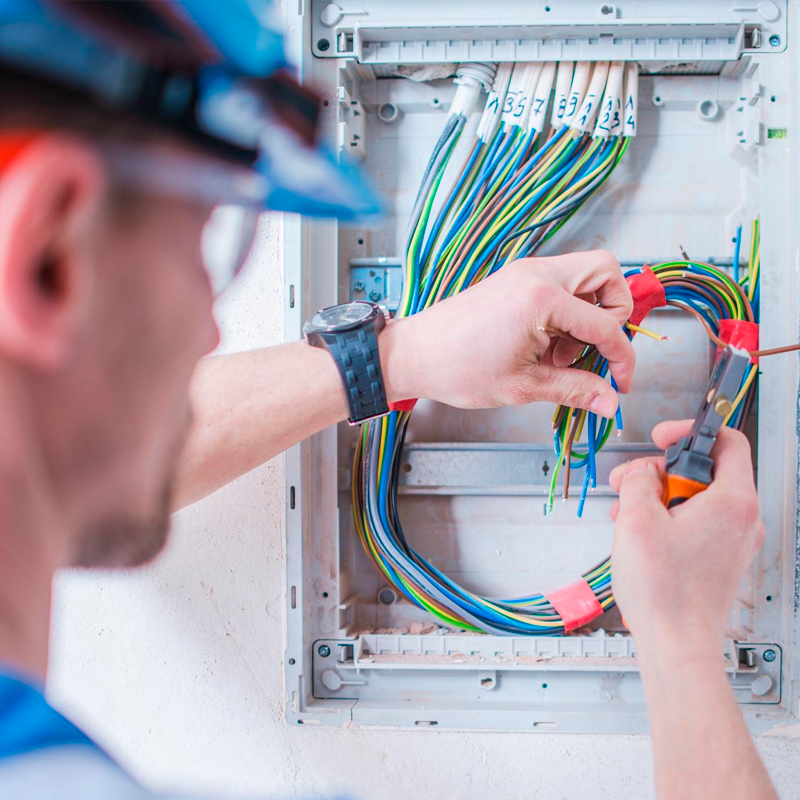C.15 – Instal·lacions i reparacions d’equips elèctrics (20h)