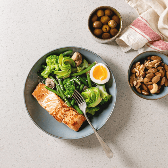 Aliments antiinflamatoris: Quins són i com incorporar-los a la dieta