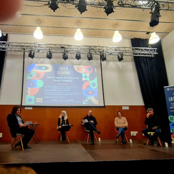 Un moment de les taules rodones del matí de La Febrerada