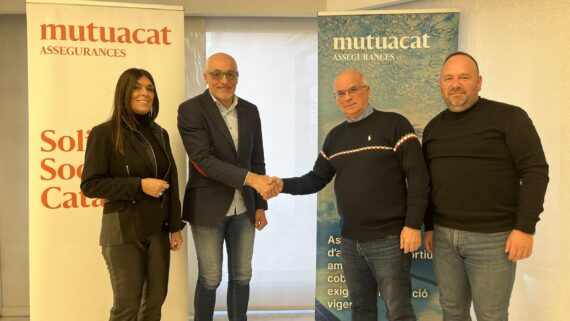 Signatura Mutuacat -Associació Futbol Veterans Vallès Maresme