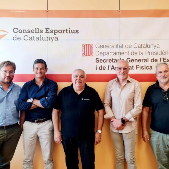 Jaume Domingo, president de la UCEC amb ;Leo Martínez i Víctor Domingo de Mutuacat i dos representants PIB Group Iberia