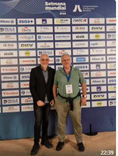 Leo Martínez i Víctor Domingo de Mutuacat en la Setmana Mundial del Mediador d'Assegurances